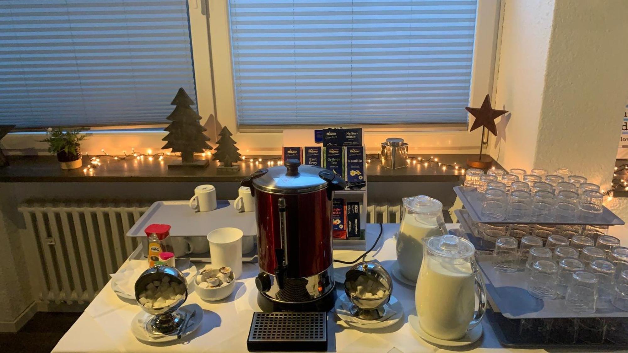 Europa-Haus-Bocholt - Bett & Bike Hotel ภายนอก รูปภาพ