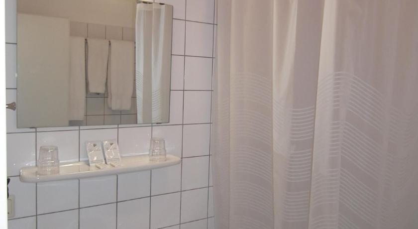 Europa-Haus-Bocholt - Bett & Bike Hotel ภายนอก รูปภาพ
